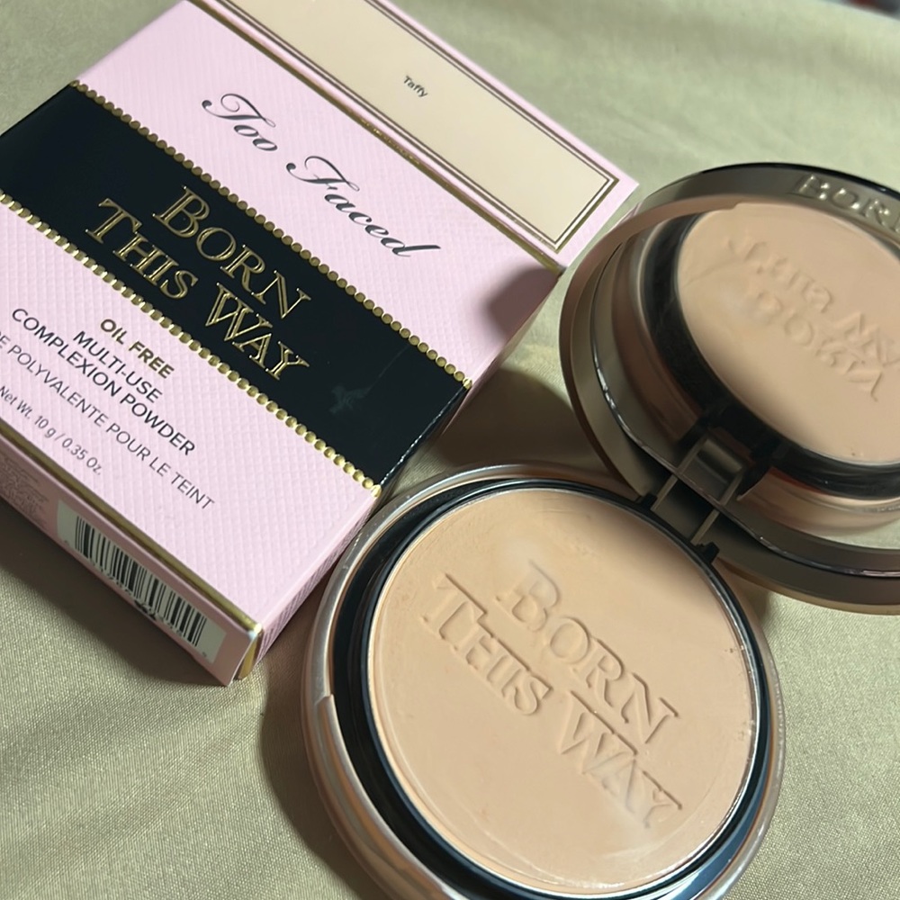 💕🌙Too Faced Taffy Born This away Multi Use Powder